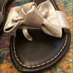 American Eagle Sandal. Size 6 1/2.